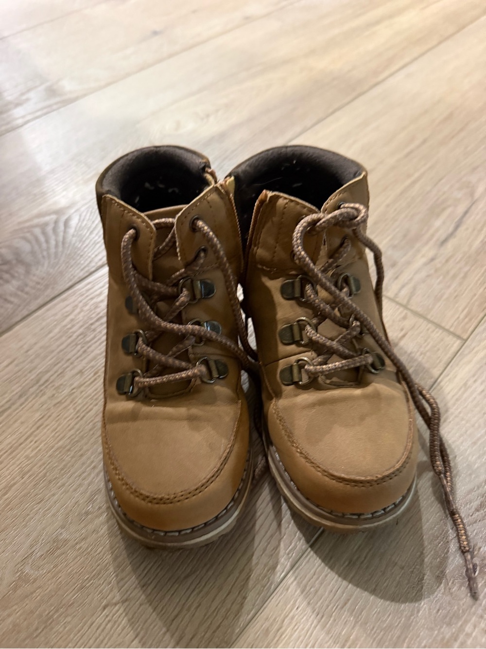 Kids Tan Hiking Boots - Comfortable Outdoor Shoes Size 11